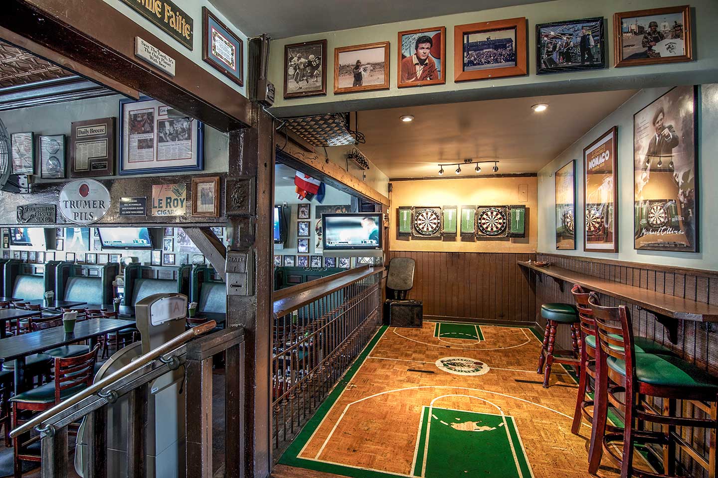 Happy Hour In Santa Monica Sonny Mclean S Irish Pub United States