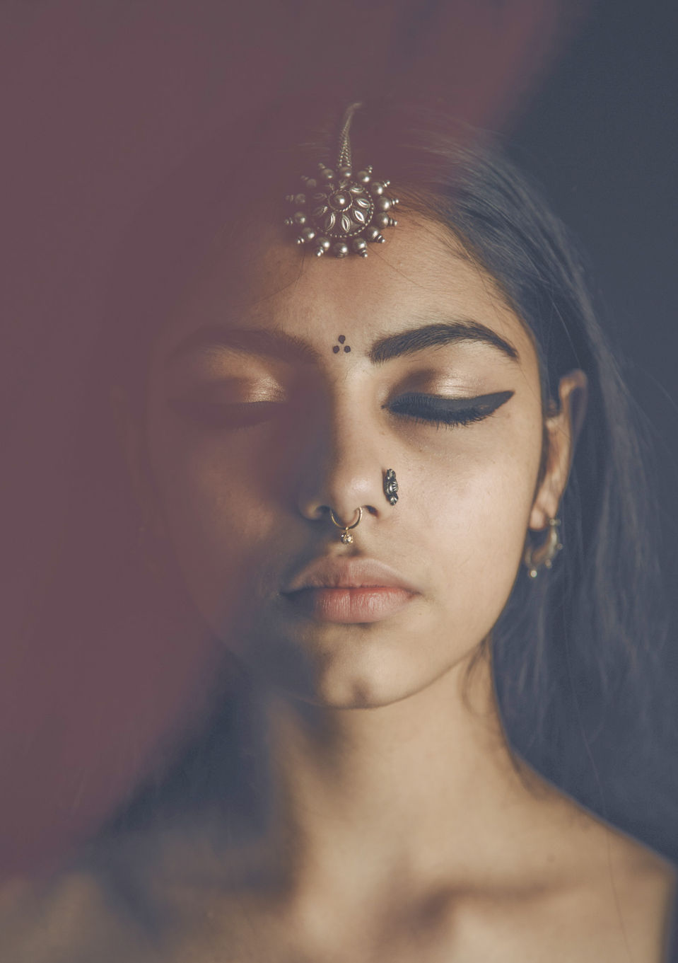 byron-bay-artist-portrait-odissi-product-photography.jpg