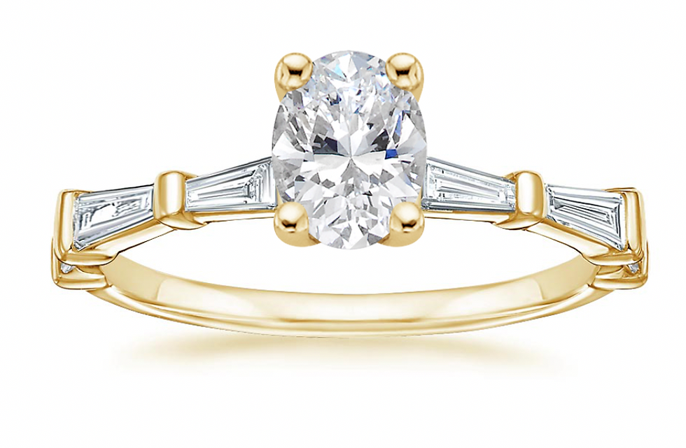 Zevaya-Vintage - 18K Yellow Gold Memoir Baguette Diamond Ring