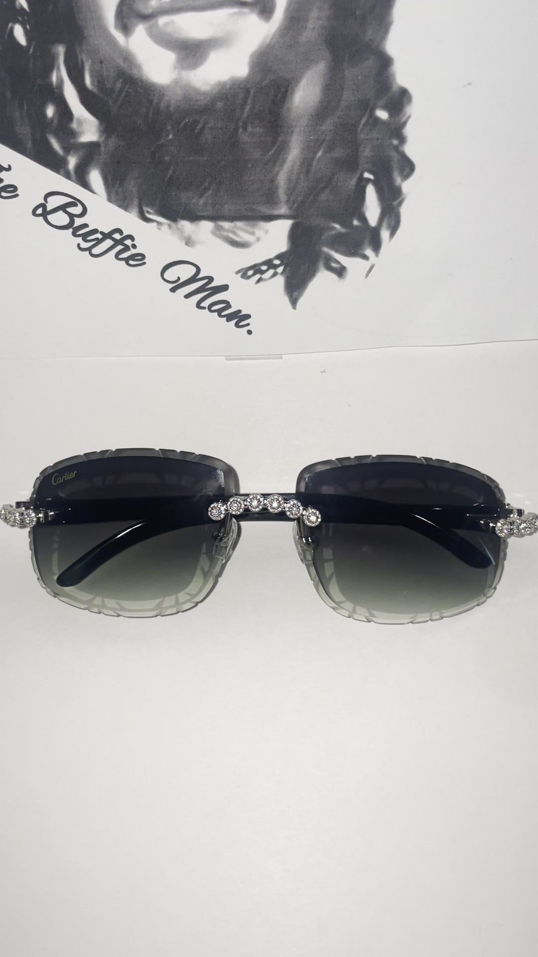 White Buffs Green Diamond Cut Lenses Silver