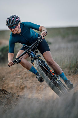 Mariske Strauss on the Garmin Edge 840 Solar