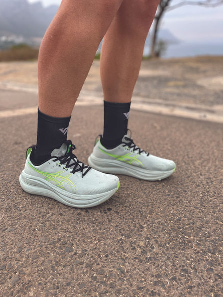 Reviewing the ASICS Nimbus 28: plush comfort for slow and steady running