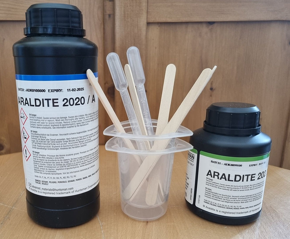 Лепило от епоксидна смола Araldite 2020 (XW 396/XW 397) - 500g комплект