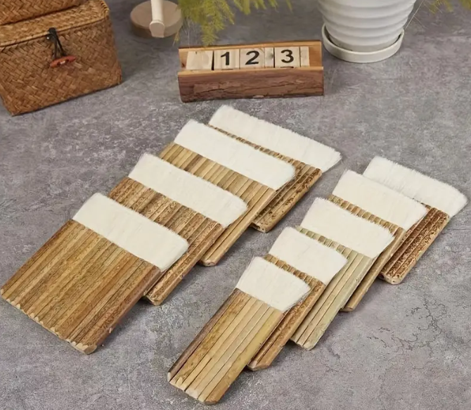 Thumbnail: Четка с бамбукова дръжка