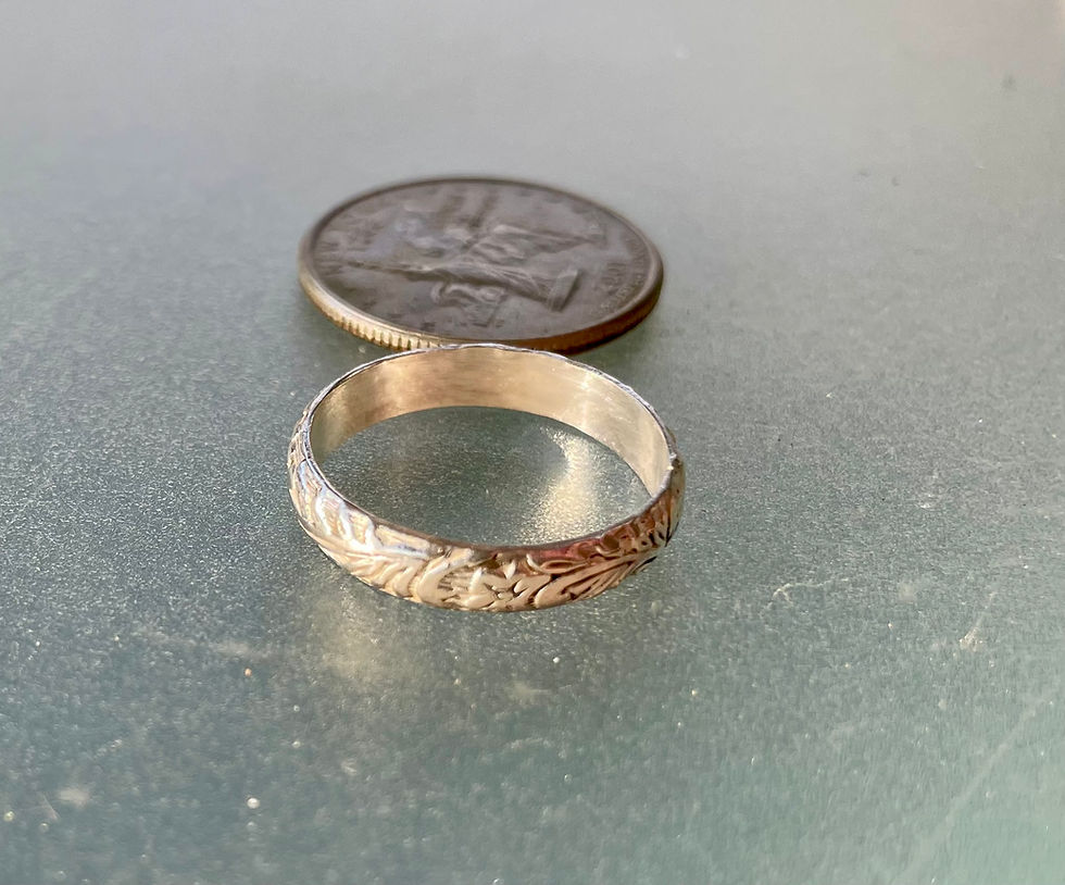 Thumbnail: Decorative Floral Sterling Silver Band Ring