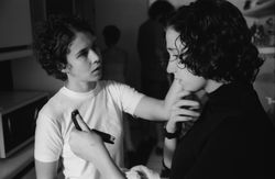 Ana Cecília Drumond e atriz Rita Carelli no set de Décimo Segundo
