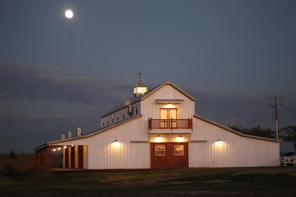 The Big White Barn Wedding and Event Venue