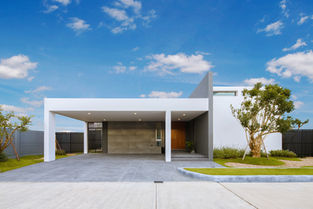 Retirement Living TH Rocha CM_Front day 1.jpg