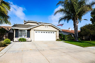 702 Perth Place, Oxnard
