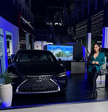 STAND DE SHOPPING INTELECTA_edited.jpg