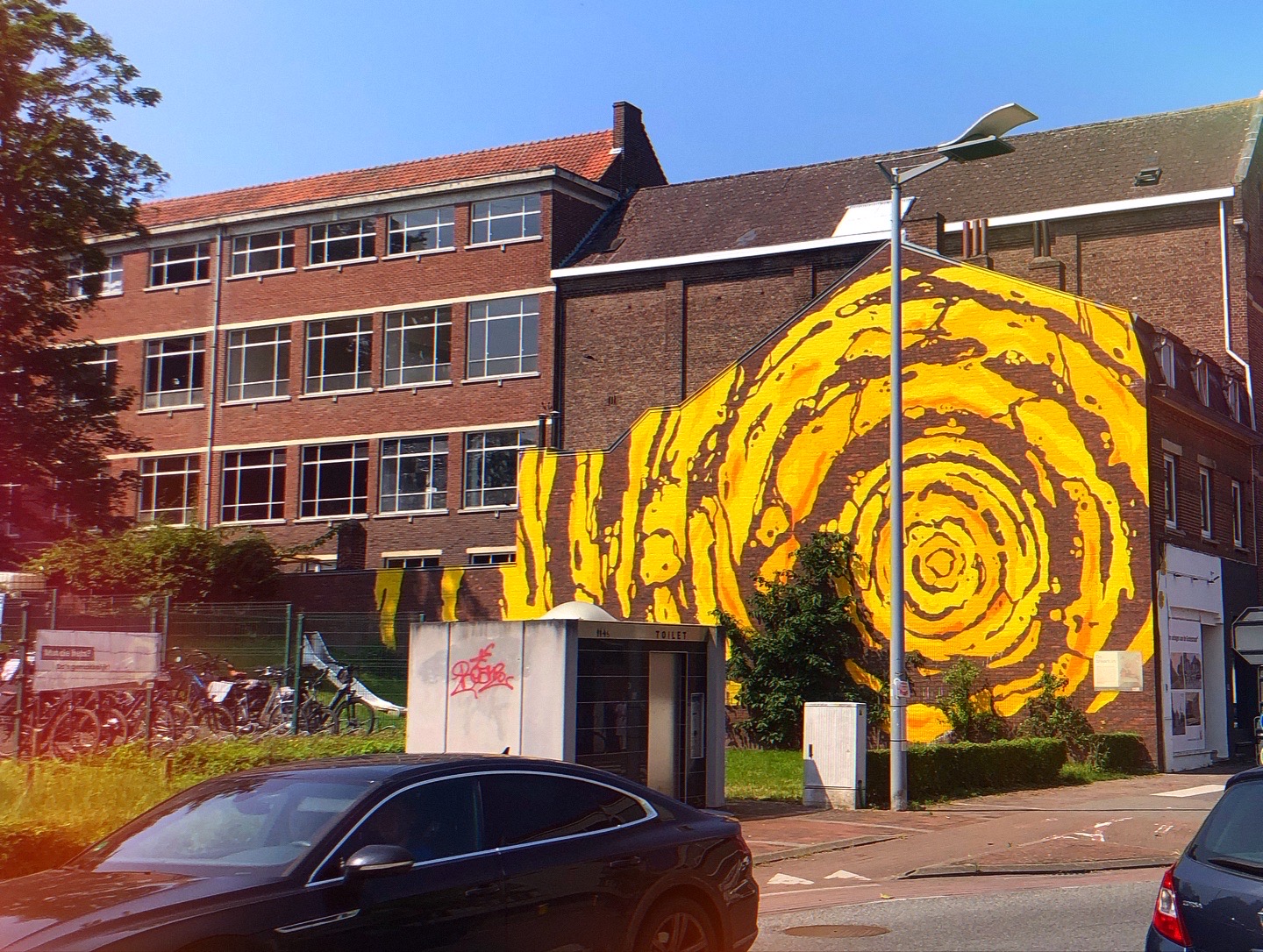 Street Art Mural in Stad Genk