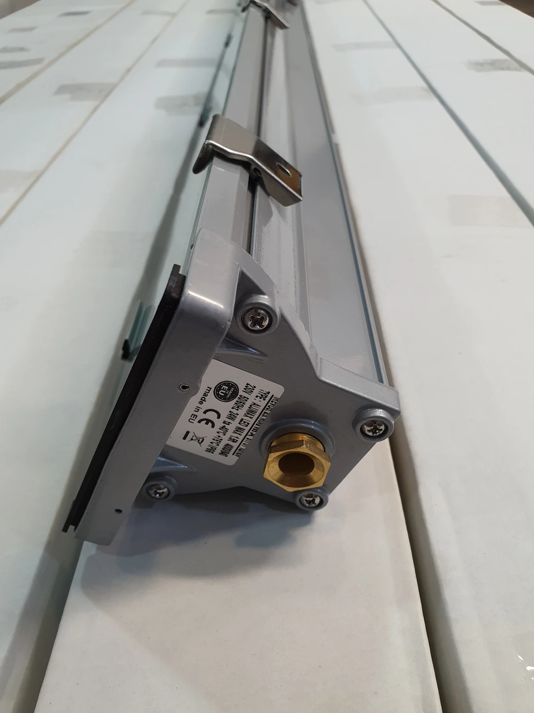 Solution arrangement