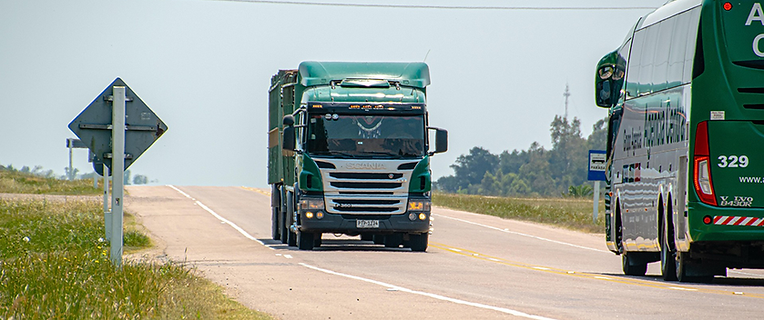 Regularização de caminhão na ANTT com suporte completo para MEI e TAC