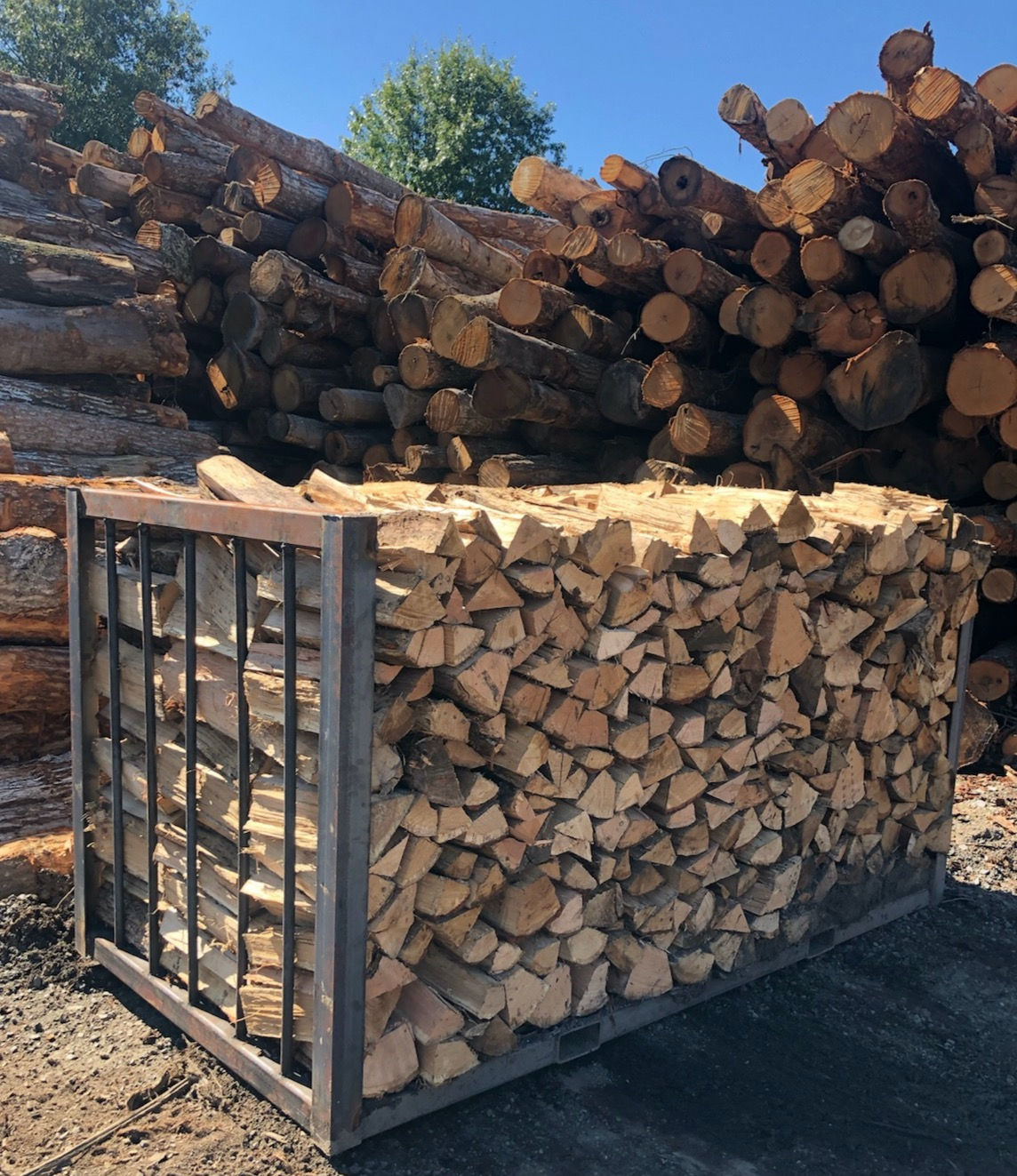 1 Cord of Seasoned Hardwood