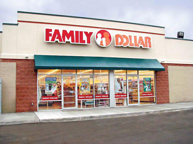 Family Dollar Store Front.jpg