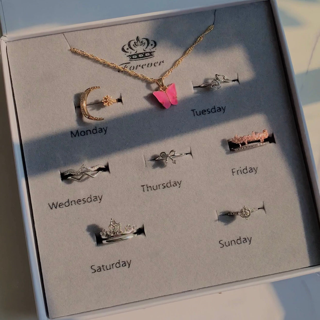 7 day ring set + necklace