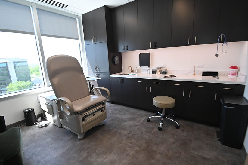 Dr_Benson_branding_041125_lantana_Studios (738 of 165).jpg