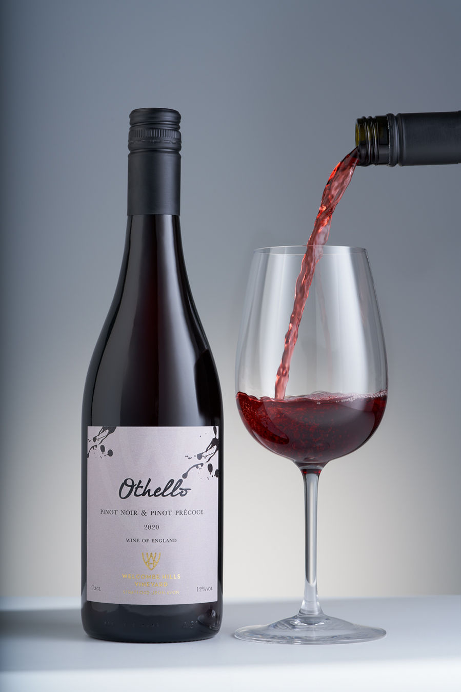WHV10252_pour.jpg
