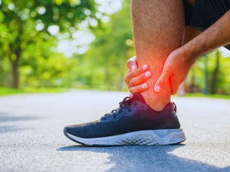 Sprain vs Strain: What's The Difference?