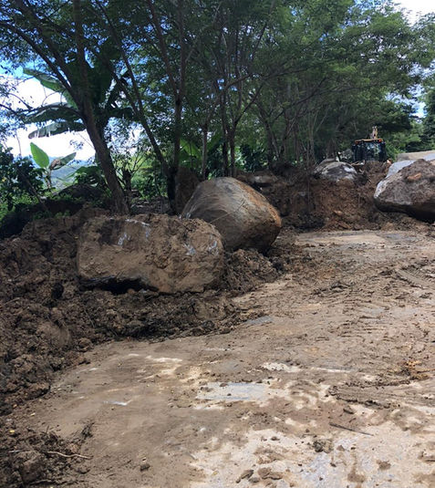 Demolicion piedra 19.jpeg