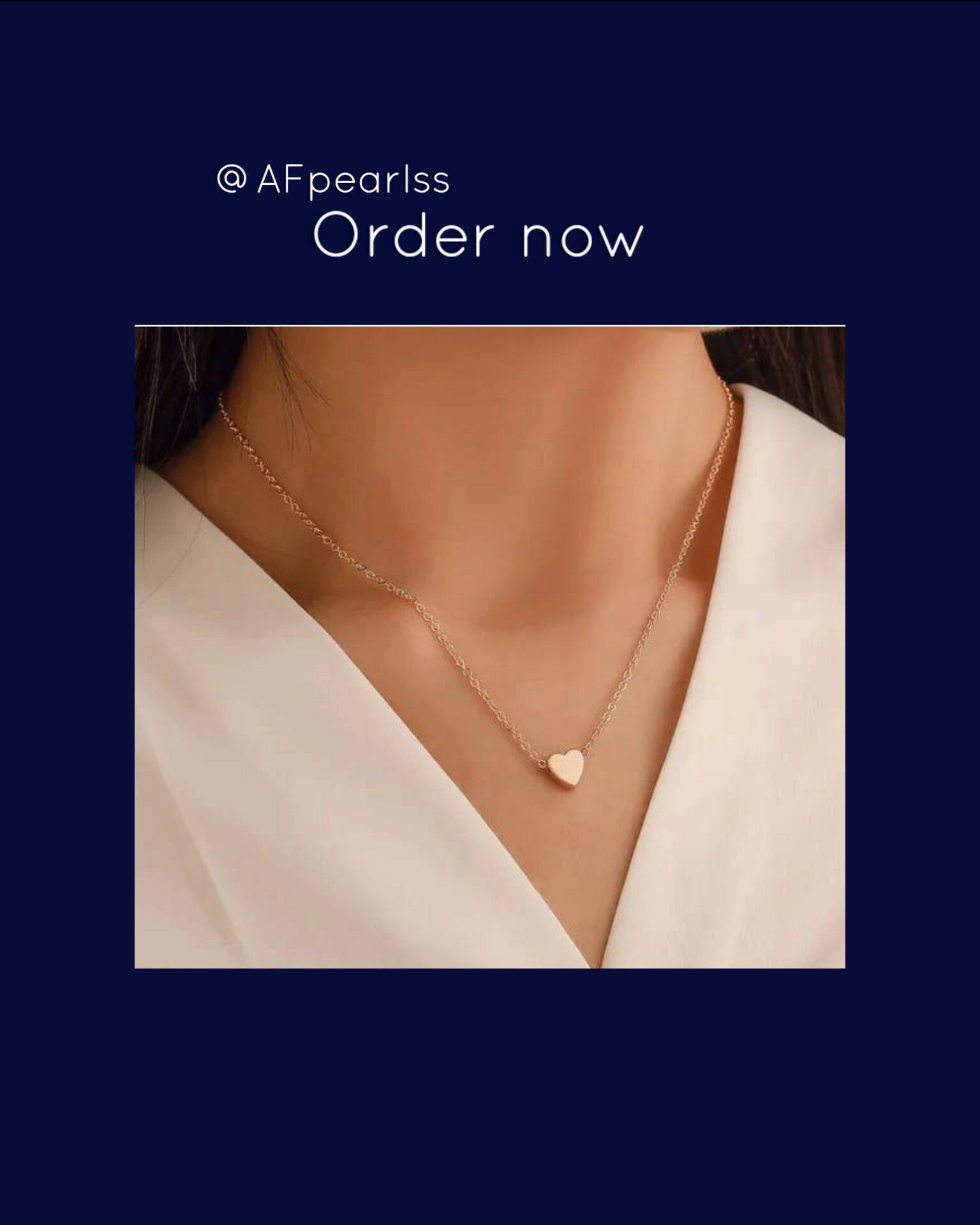 Tiny heart pendant 
