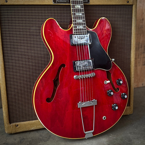 Gibson ES-335 vintagアップグレード Gibson ES-335 vintag