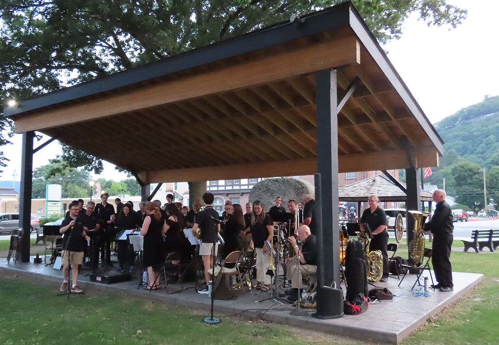 Broome Street Band delights area with outdoor Summer Concert Series