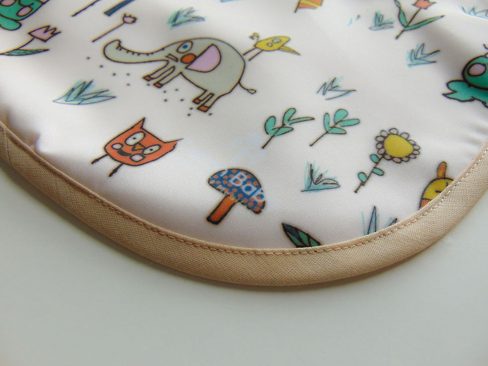 Miniatura: Baberos de bebé / Estampado Elephant & Friends Beige Print
