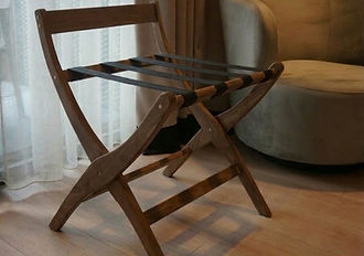 Sırtlıklı ahşap bavul standı – otel odası için katlanabilir ahşap valizlik luggage rack