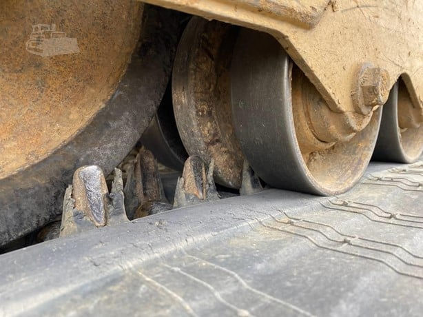 Thumbnail: Cat 279D  Compact Track Skid Steers  2019