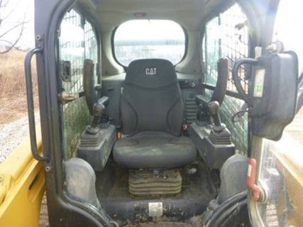 Thumbnail: Cat® 259D3 COMPACT TRACK LOADER    2020