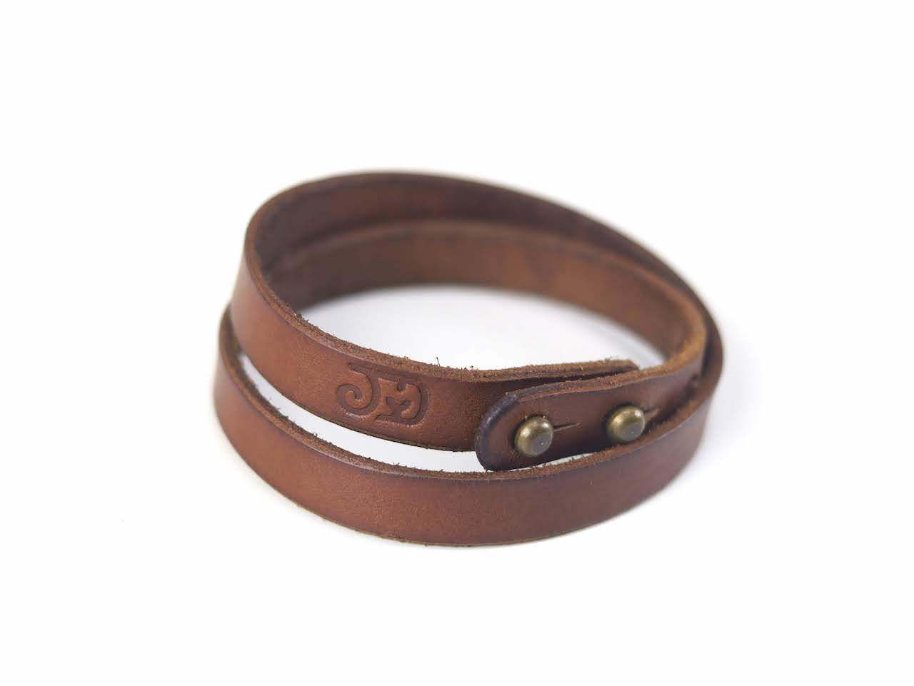 Pulseira de couro volta dupla