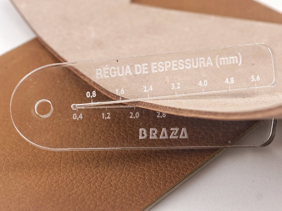 Miniatura: Regla de espesor para medir cuero - 0,4 a 6 mm