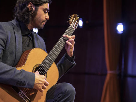 Luis Guevara / Chile