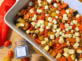 Halloumi-Ofengemüse mit Thymian und Citron Menton Salz