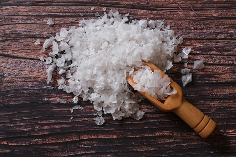 vecteezy_flower-of-salt-is-a-salt-that-forms-as-a-thin-delicate_8159623_473.jpg