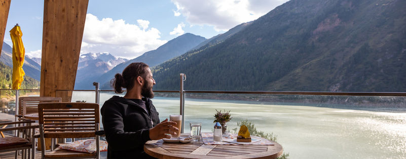 Seepanorama Kaunertaler Gletscherstraße Gepatsch Stausee Straudam Kaunertal Restaurant