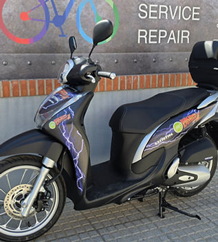 Honda SH125 mode black.jpg