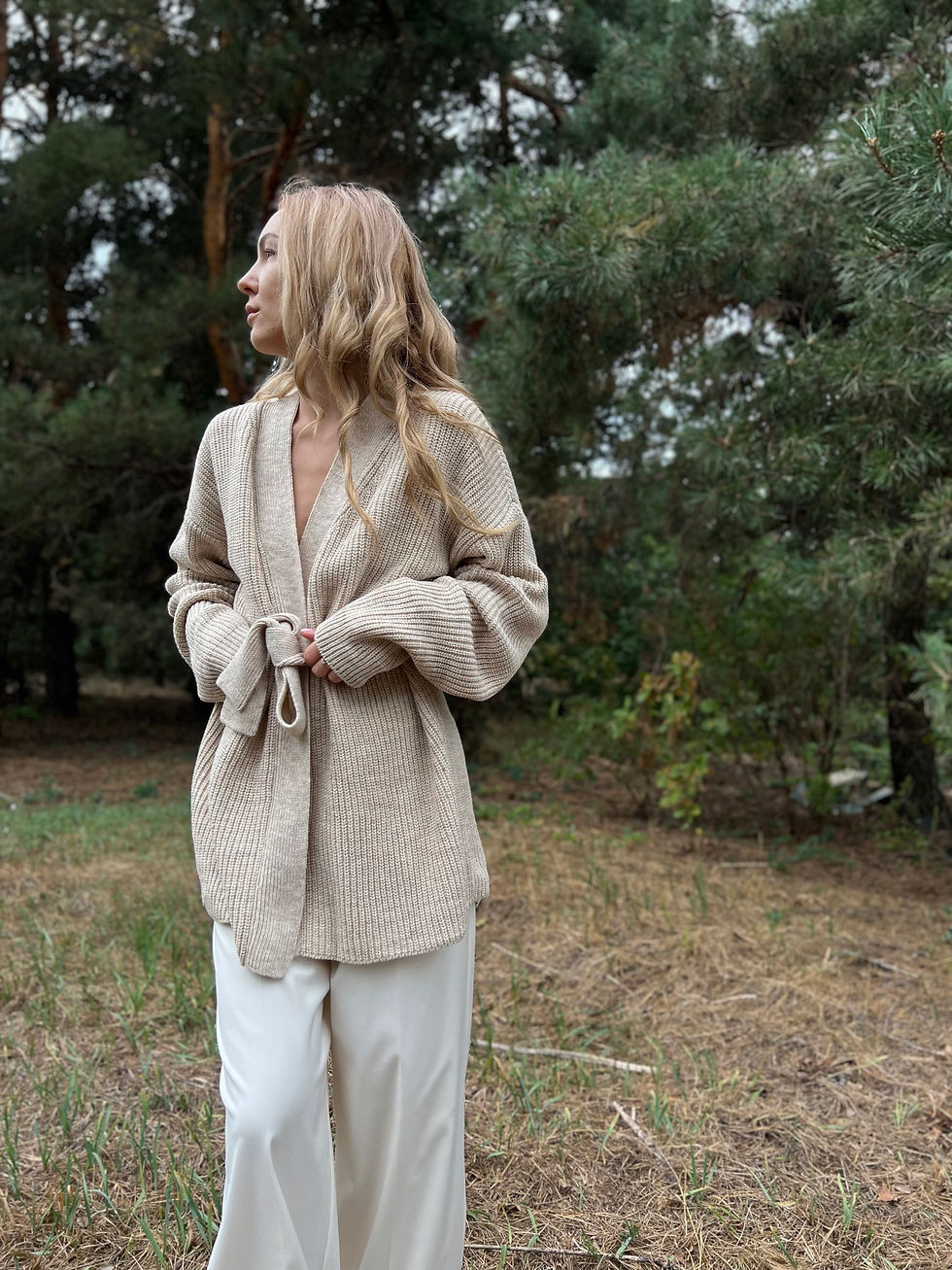 Thumbnail: Basic cardigan with a belt on the smell   