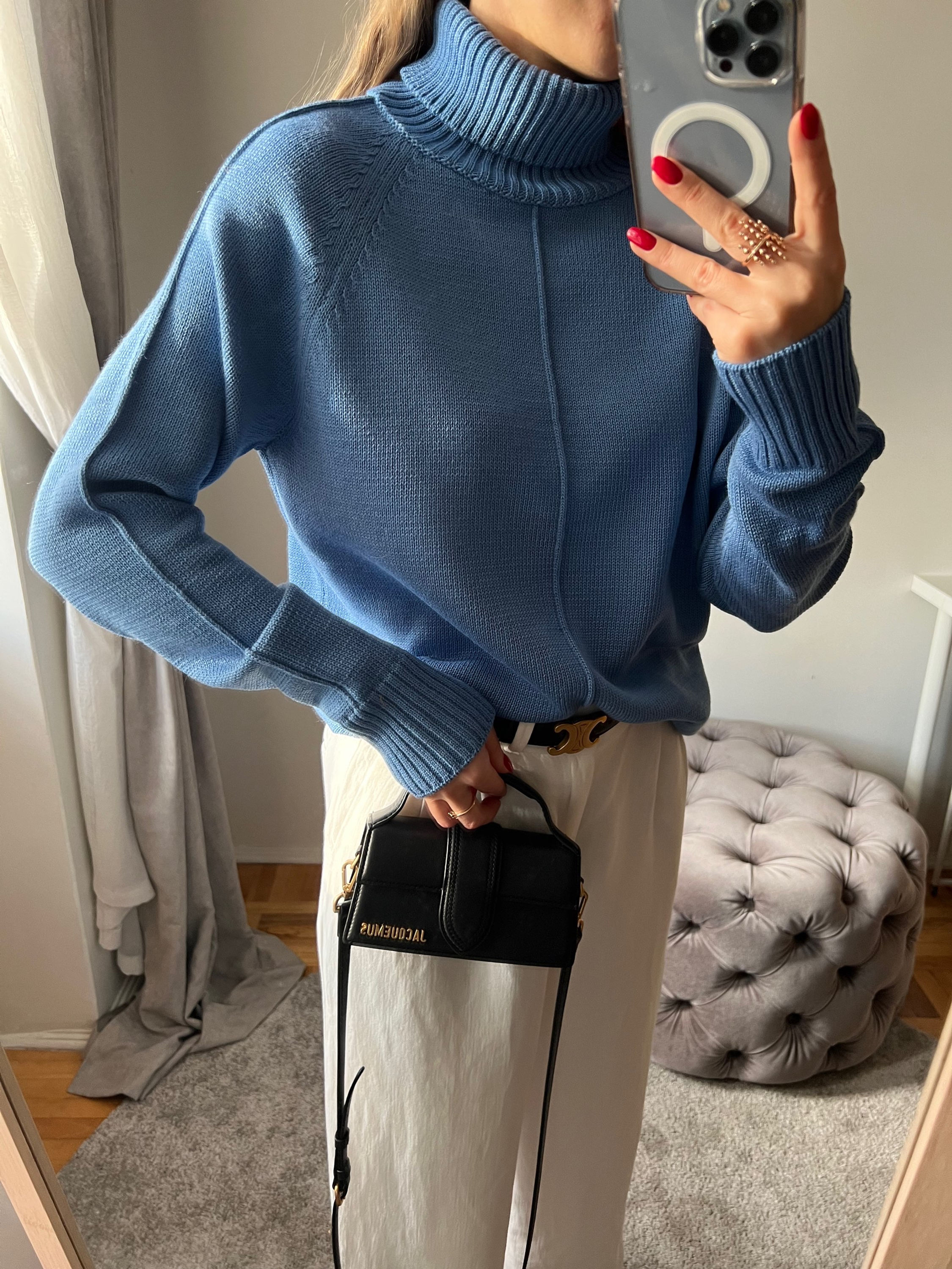 Джемпер реглан  із високою горловиною 