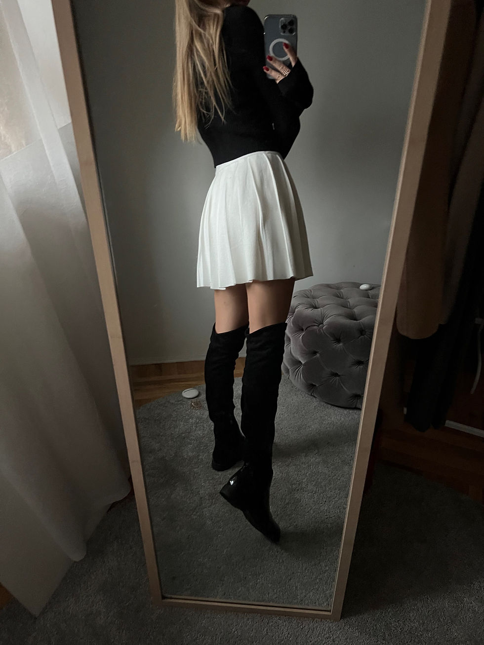 Thumbnail:  Skirt with wide plisse