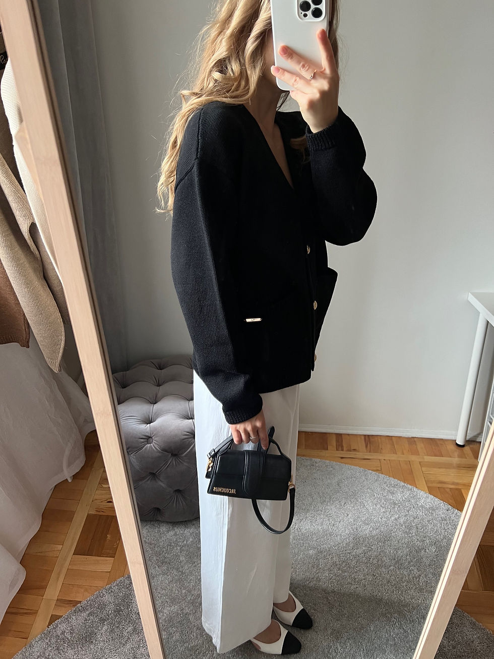 Thumbnail: Basic cardigan