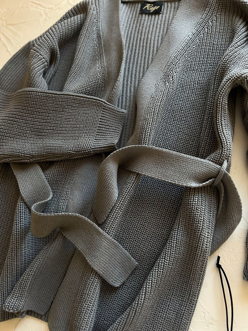 Thumbnail: Basic cardigan with a belt on the smell   