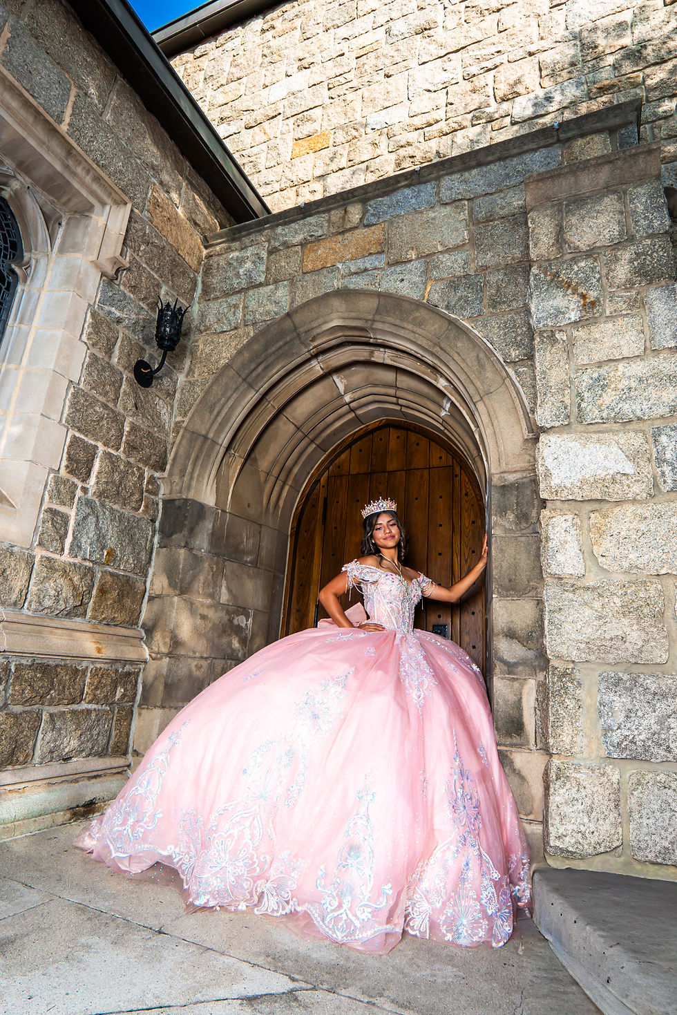 Quinceañera photography in castle