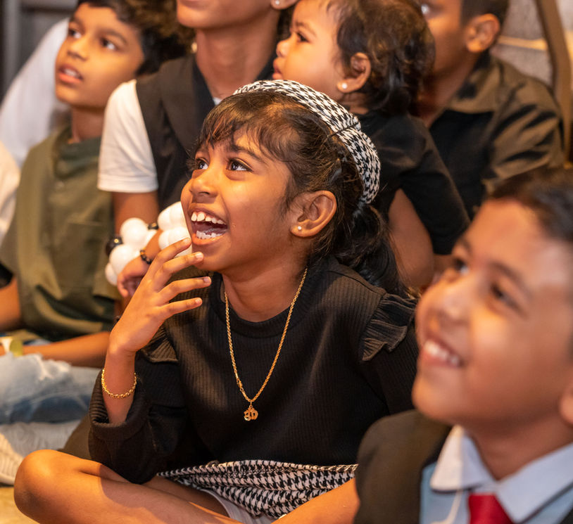 Birthday party LIVE animals magic show! By Singapore's multi award winning kids magician, Markson.