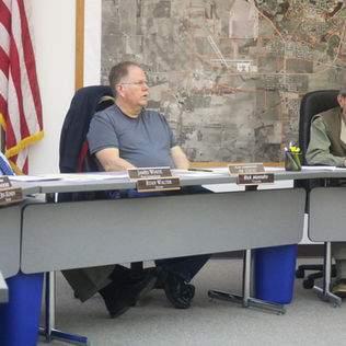 Sugar Grove panel gives green light to banquet halls in town
