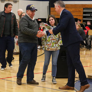 New Lenox students gather to honor those who served at Veterans Day assembly