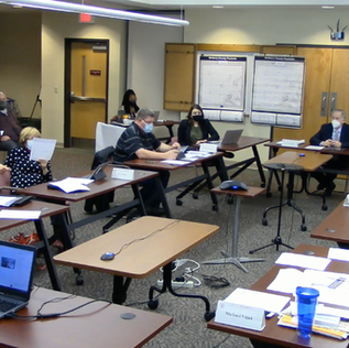 Contract between McHenry County, ICE officials in talks for cancellation advances in split vote