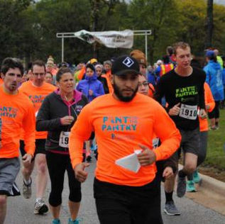 Pant for the Pantry 5K continues to support New Lenox food pantry