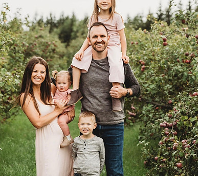 Ruby Cordua and Family